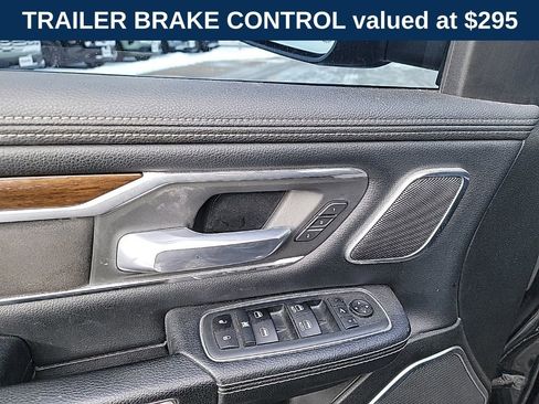 Used 2021 RAM 1500 Laramie w/ Advanced Safety Group image 10