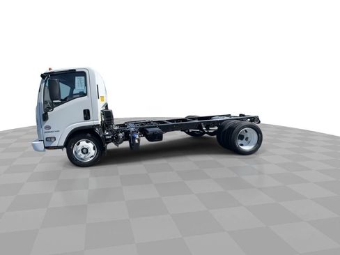 New 2024 Chevrolet Low Cab Forward 5500XD image 8