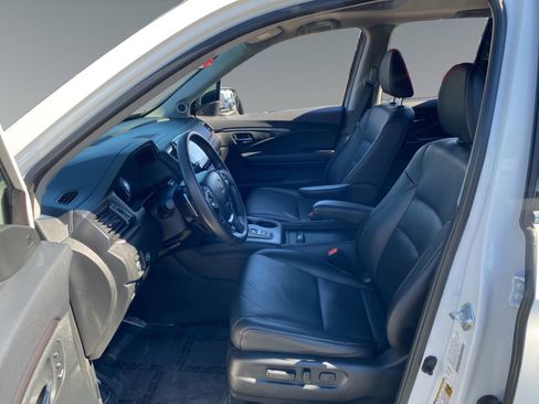 Used 2023 Honda Ridgeline RTL-E image 9