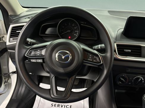 Used 2017 MAZDA MAZDA3 Sport FWD image 13