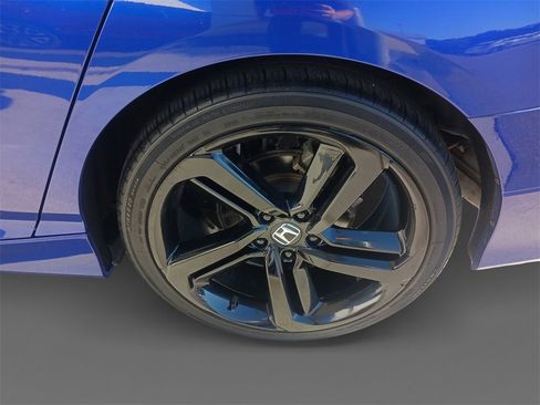 Used 2019 Honda Accord Sport image 8