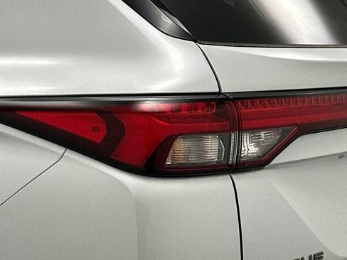 New 2026 Nissan Rogue SL image 21