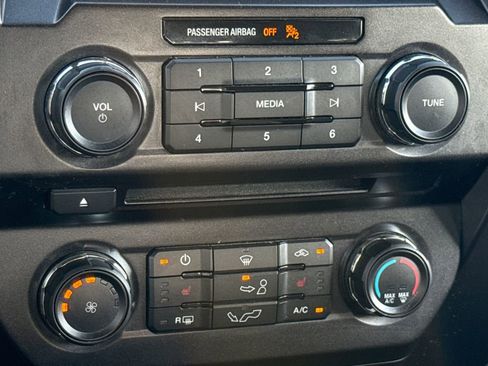 Certified 2018 Ford F150 XLT w/ Equipment Group 302A Luxury image 22