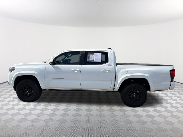 Used 2022 Toyota Tacoma SR5 w/ Technology Package RWD image 8