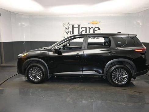 Used 2024 Nissan Rogue S AWD/4WD image 31