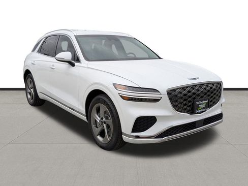 New 2026 Genesis GV70 2.5T image 3