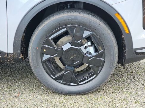 New 2026 Kia Sportage X-Line image 9