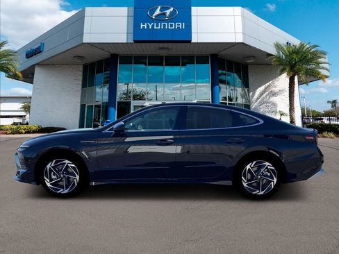 New 2026 Hyundai Sonata SEL image 3