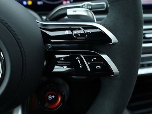 Certified 2025 Mercedes-Benz GLE 53 AMG 4MATIC image 18