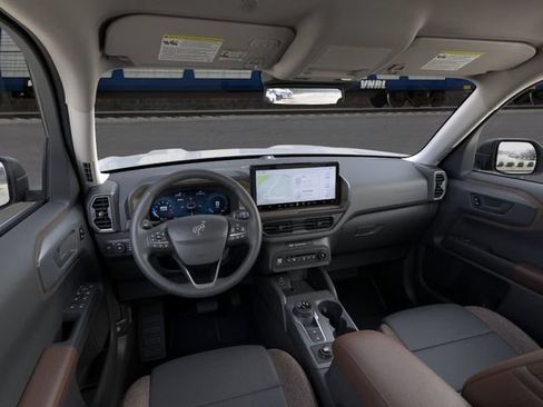 New 2025 Ford Bronco Sport Outer Banks w/ Outer Banks Tech Package+ AWD/4WD image 9