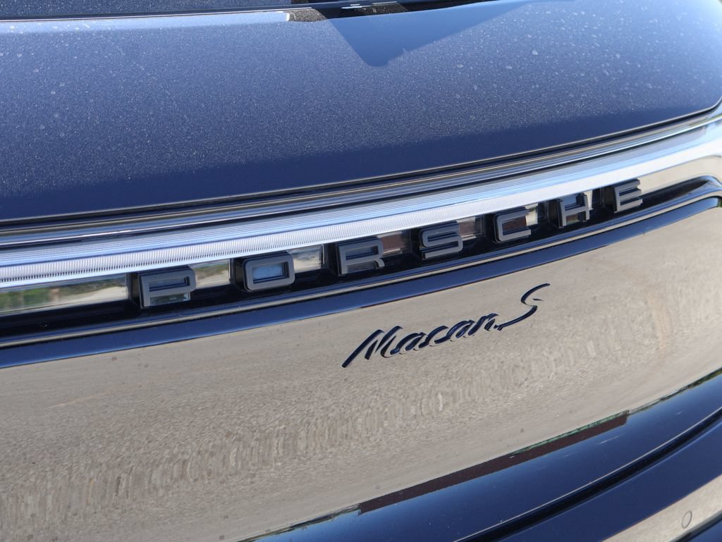 Certified 2024 Porsche Macan S w/ Premium Plus Package AWD/4WD image 6