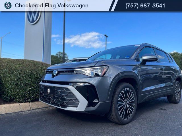 Used 2025 Volkswagen Taos SE FWD image 1