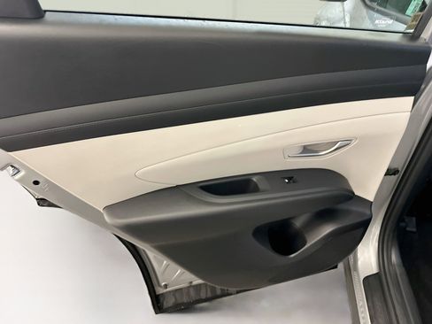 Used 2025 Hyundai Tucson SEL AWD/4WD image 27