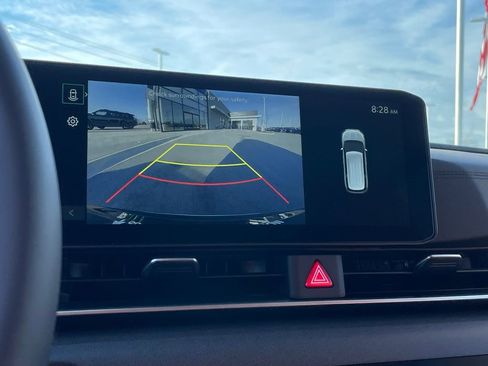 New 2026 Kia Carnival EX FWD image 16