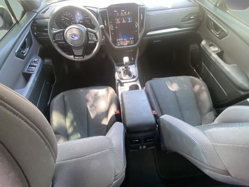 Used 2025 Subaru Forester Premium w/ Convenience Package #1 AWD/4WD image 19