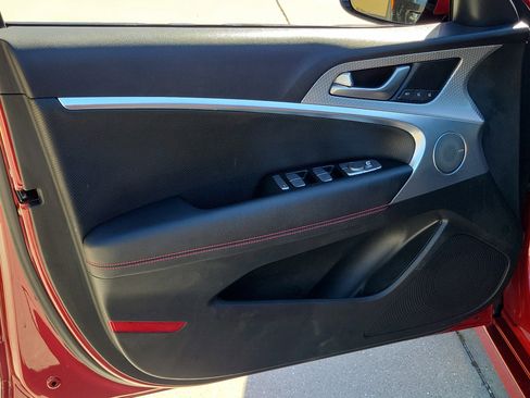 Used 2023 Genesis G70 2.0T w/ Sport Prestige Package image 22