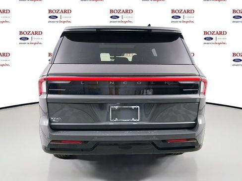 Certified 2025 Lincoln Navigator Black Label AWD/4WD image 7