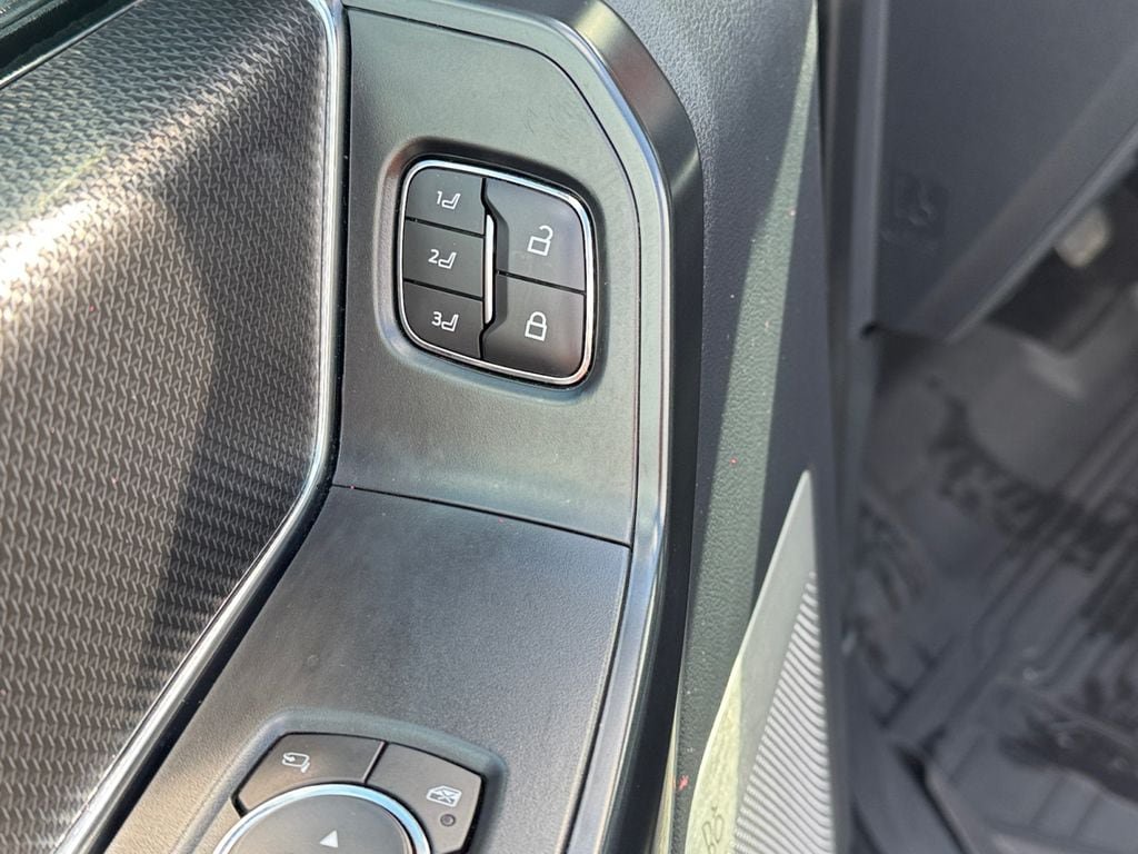 Used 2024 Ford F150 Raptor AWD/4WD image 17