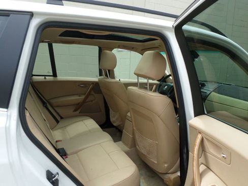 Used 2006 BMW X3 3.0i image 11