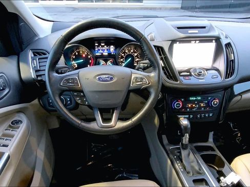 Used 2017 Ford Escape Titanium w/ Equipment Group 301A image 5