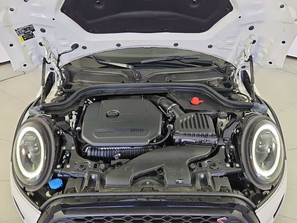 Used 2024 MINI Cooper S FWD image 6