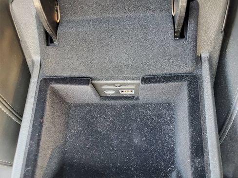 Certified 2024 Cadillac XT6 Premium Luxury AWD/4WD image 29