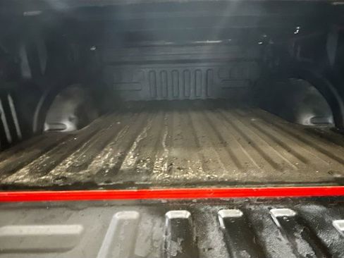 Used 2016 Ford F150 Lariat image 26