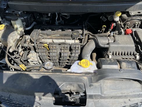 Used 2019 Dodge Journey SE w/ Connectivity Group FWD image 36