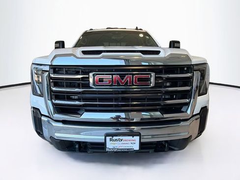 Certified 2024 GMC Sierra 3500 SLE w/ SLE Value Package AWD/4WD image 2