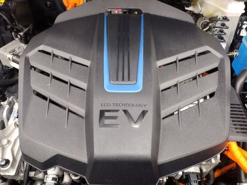 Certified 2023 Hyundai Kona SE image 8