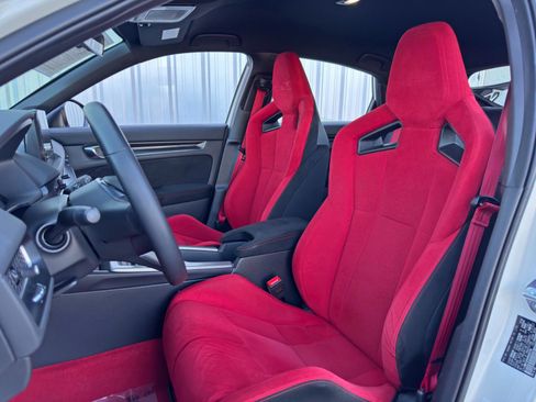 Used 2024 Honda Civic Type R image 36
