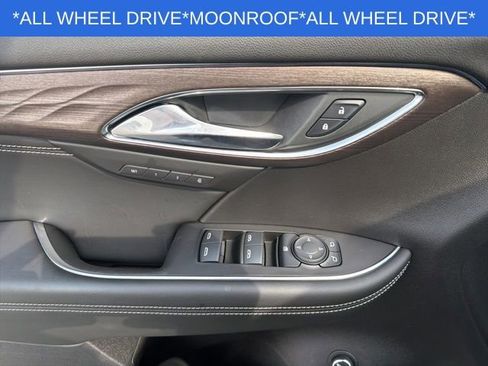 Used 2023 Buick Envision Avenir image 24