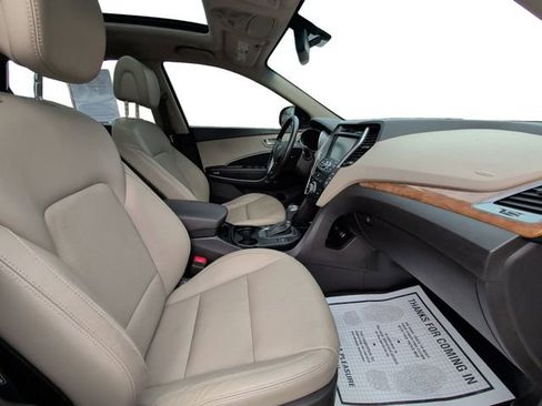 Used 2015 Hyundai Santa Fe Limited w/ Option Group 04 image 15