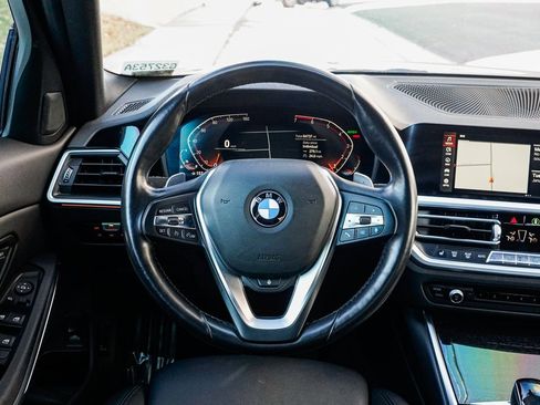 Used 2019 BMW 330i xDrive Sedan w/ Convenience Package image 12