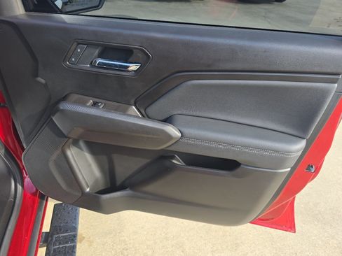Used 2025 GMC Canyon Elevation w/ Convenience Package RWD image 14