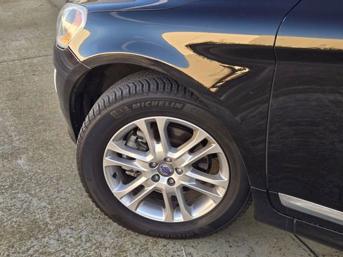 Used 2016 Volvo XC60 T5 Premier image 36