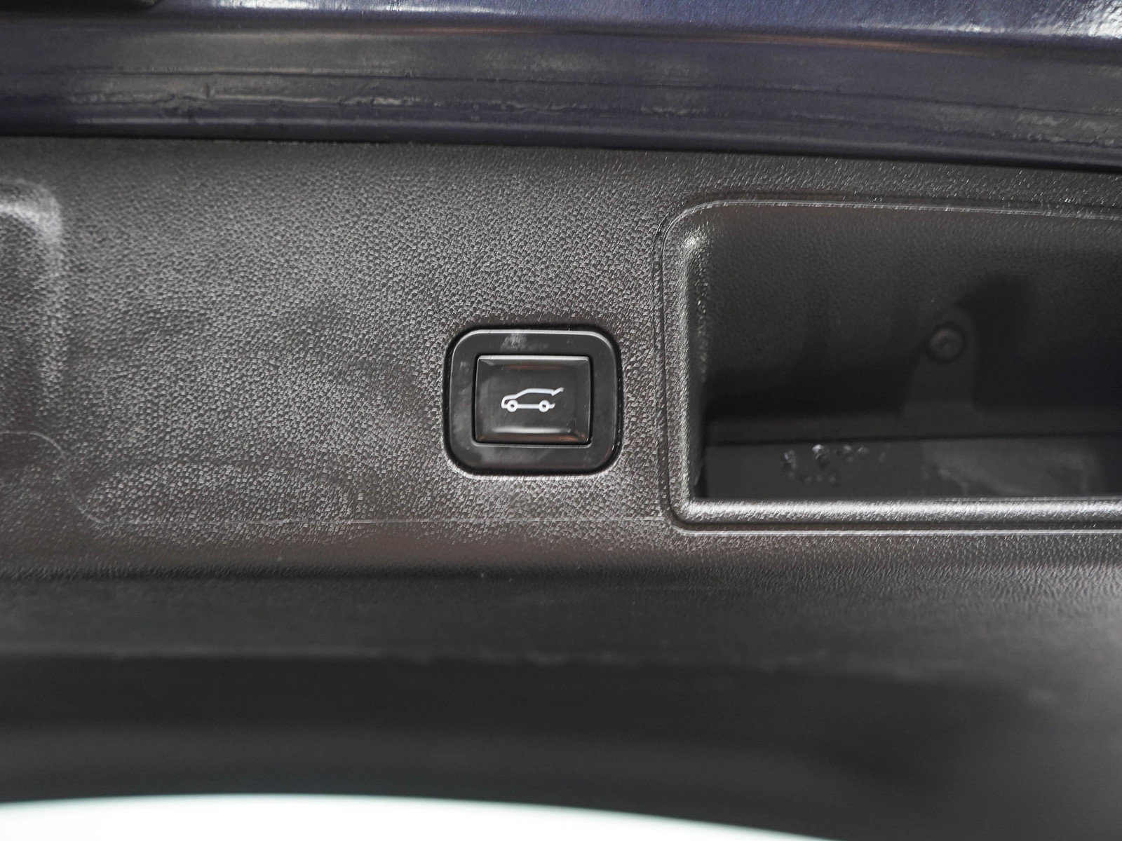 Used 2019 GMC Terrain SLE w/ Driver Convenience Package AWD/4WD image 18