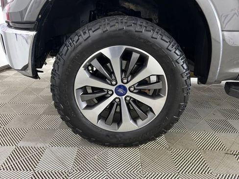 Used 2016 Ford F150 Lariat w/ Equipment Group 501A Mid image 27