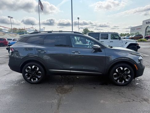 Used 2023 Kia Sportage X-Line w/ X-Line Premium Package AWD/4WD image 2
