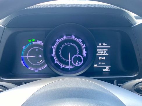 Used 2023 Hyundai Elantra Blue FWD image 16