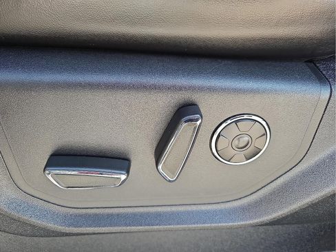 Used 2019 Ford F150 Platinum image 15