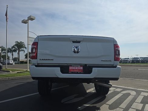 Used 2024 RAM 2500 Laramie w/ Safety Group image 14