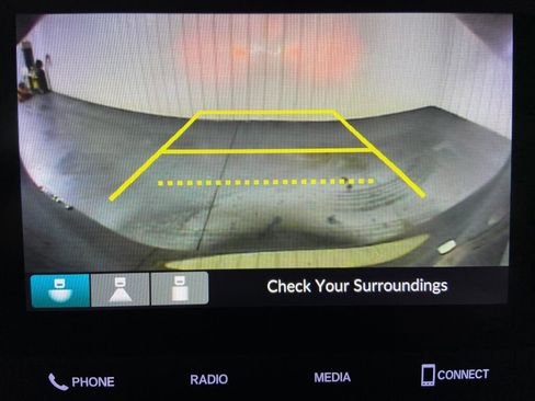 Used 2025 Honda HR-V LX image 13