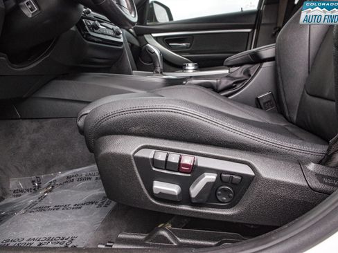 Used 2018 BMW 330i xDrive Sedan image 12