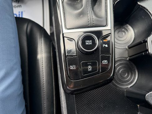 Used 2023 Kia Sportage EX FWD image 22