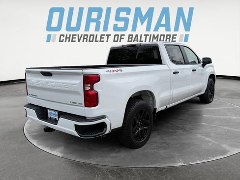 Used 2023 Chevrolet Silverado 1500 Custom image 6