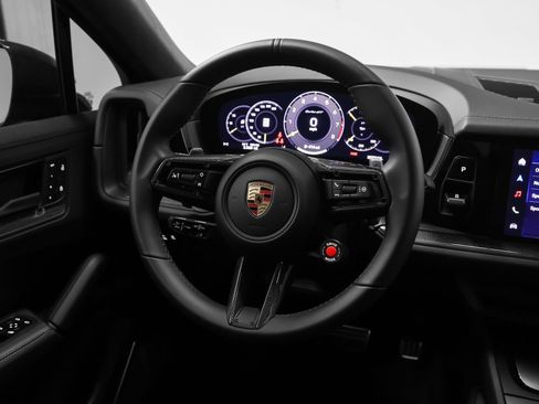 Certified 2026 Porsche Cayenne Turbo GT AWD/4WD image 39
