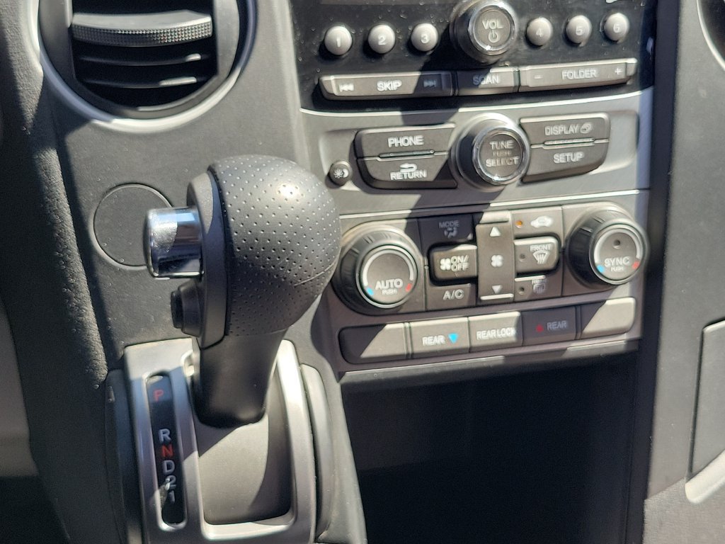 Used 2013 Honda Pilot LX image 32