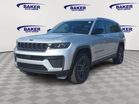 New 2026 Jeep Grand Cherokee L 4WD image 7