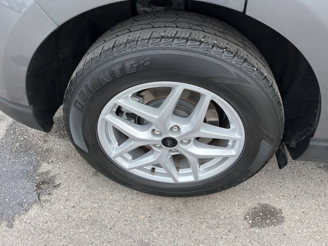 Used 2024 Ford Edge SEL AWD/4WD image 17